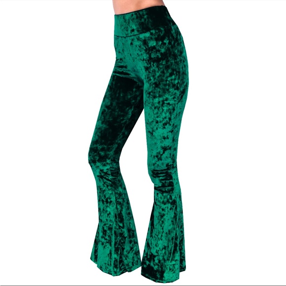 Green crushed velvet bell bottom pants - Picture 4 of 7